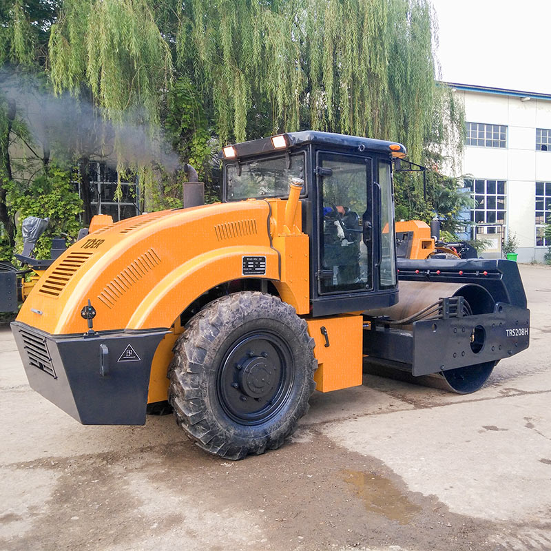 8 Ton Roller with Cummins Turbocharged Engine